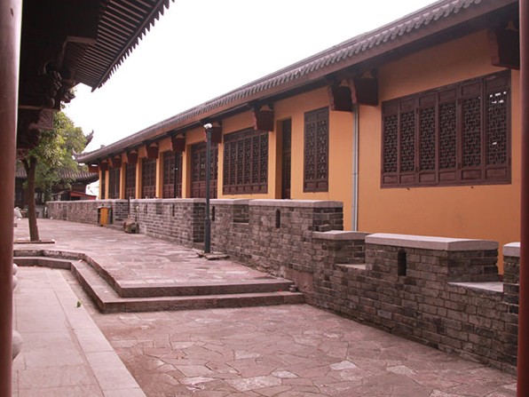 現(xiàn)代寺廟設(shè)計(jì)中的綠色建材應(yīng)用