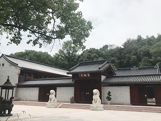 一鈴檐角自吟風——古建筑屋檐下的清音