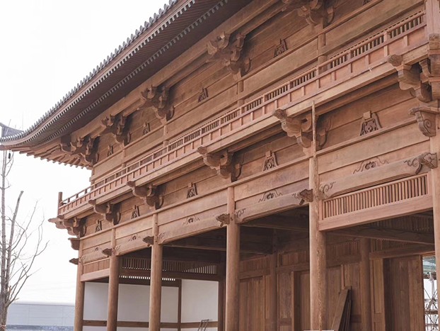 馮煥珍教授回答—我心中的寺院建設
