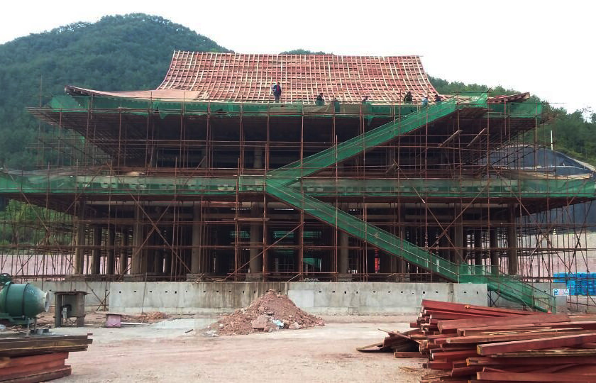 天臺山寺院古建筑施工現(xiàn)場  第1張